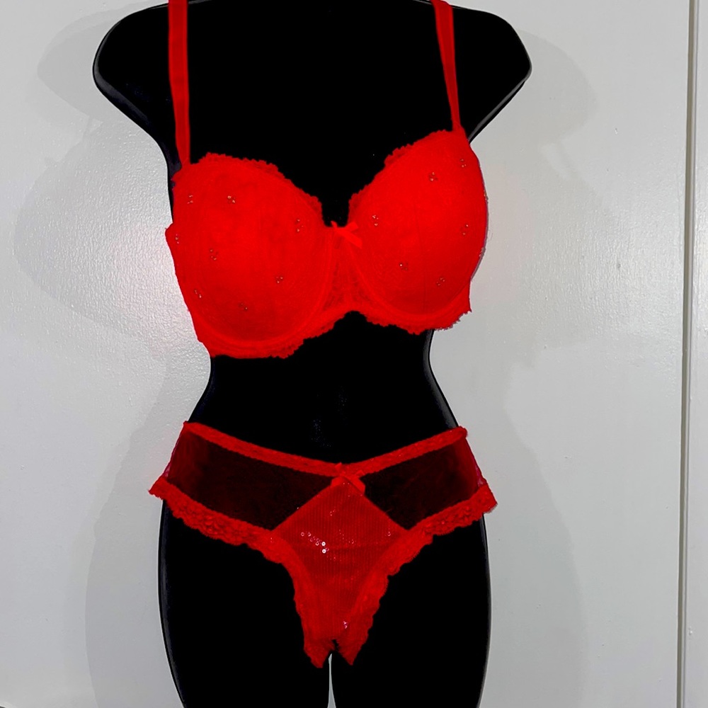 Dream Angels multi-way polyvalent bra set New without Tags color orange red